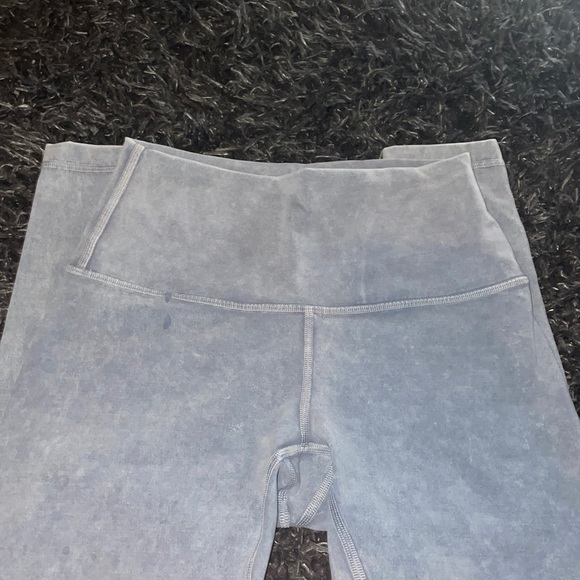 Lululemon wonder unders - Picture 1 of 2